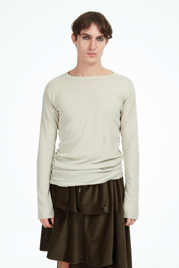beige long sleeves fitted t-shirt