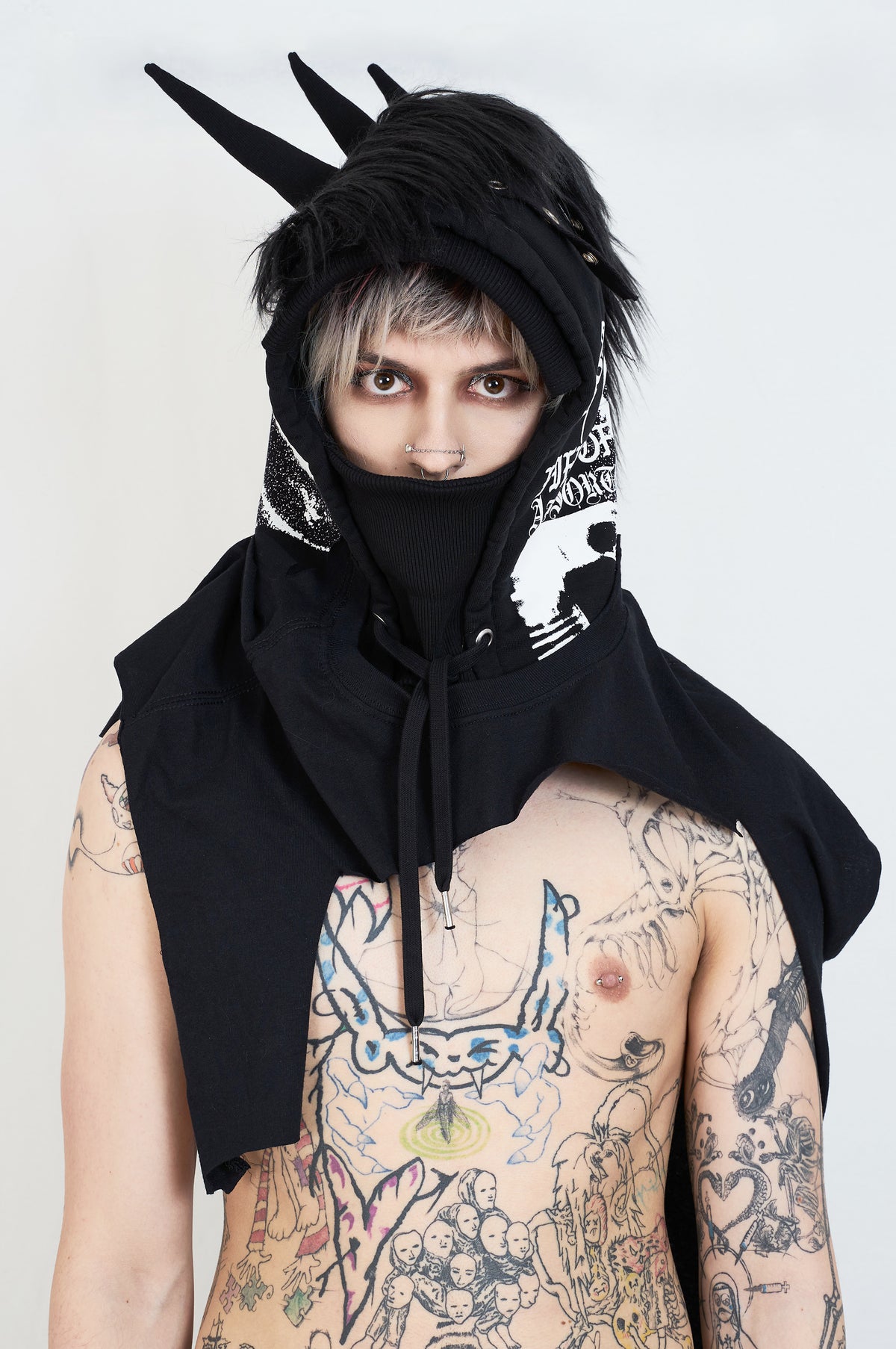 CURE TOUJOURS HOOD