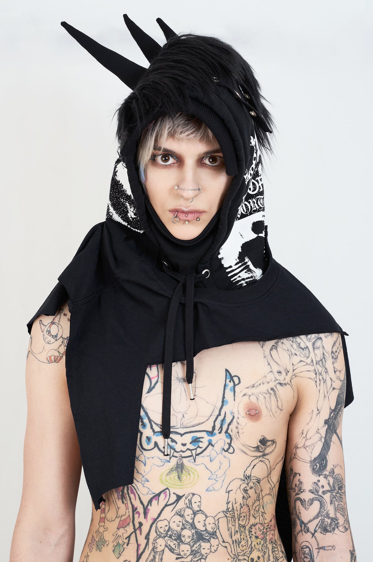 CURE TOUJOURS HOOD